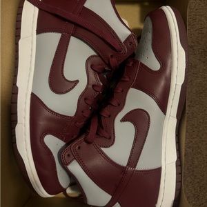Nike Dunk Beetroot High
